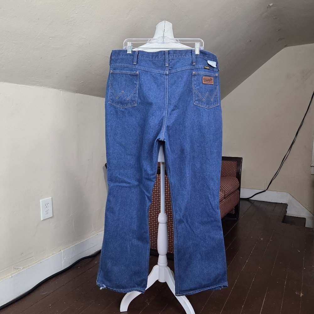 Wrangler 82611NV Men’s Regular Fit Jeans 42x32 Blue Denim USA Made 80s 90s VTG